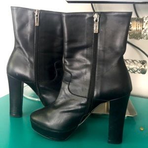 ES Collection Black Leather Booties